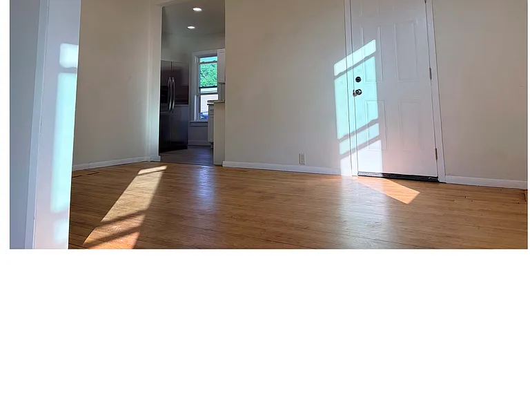 701 Gray St — Photo 3