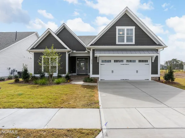 3425 Island Lakes Drive, Oak Island, NC 28461