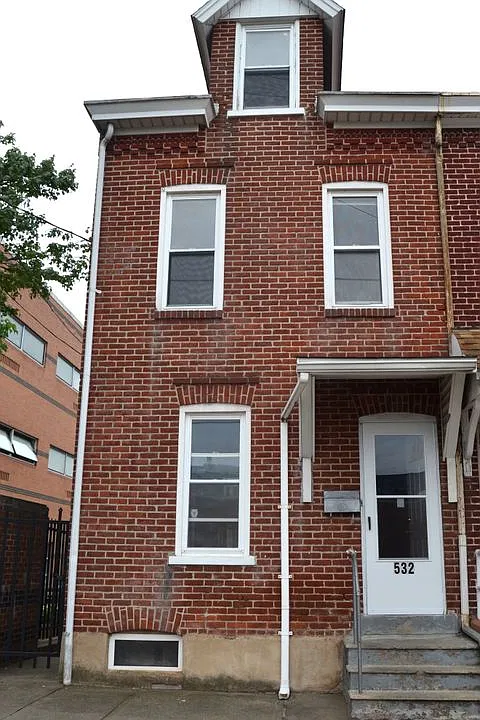 532 N Grant St