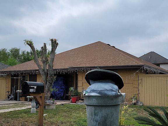2nd image of 115 W Eagle St