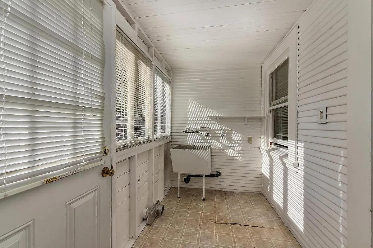 3848 Sherman Way, Sacramento, CA 95817 Zillow