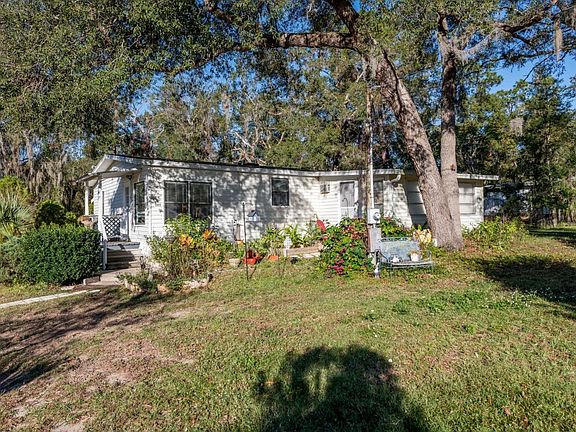 4th image of 16900 SE 100th Ct