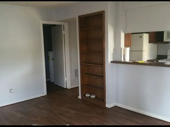 5827 Shadow Gln, San Antonio, TX 78240