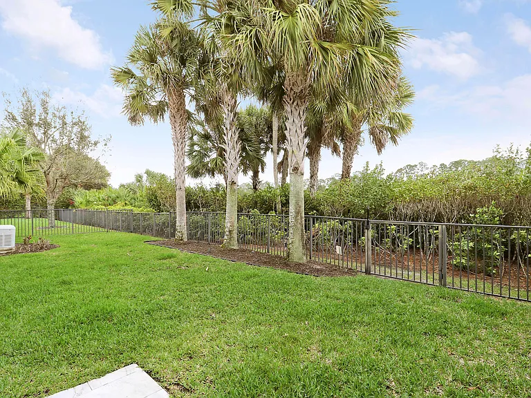 236 Carina Dr — Photo 49