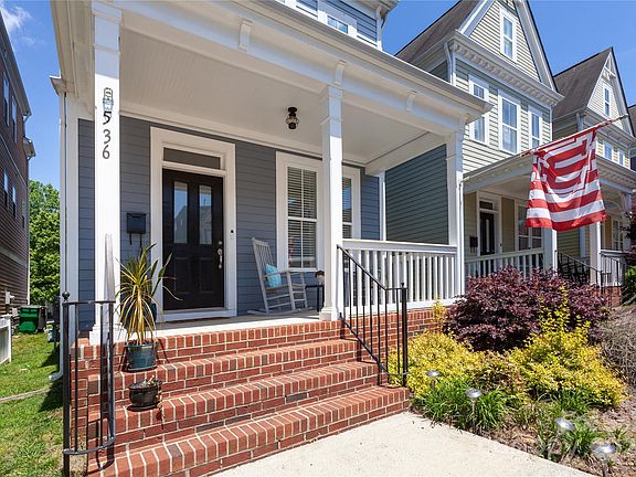 2nd image of 536 Dubois Ct