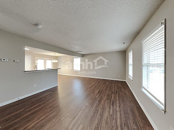 5th image of 158 Brantley Place Dr