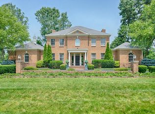 10565 Wellington Blvd, Powell, OH