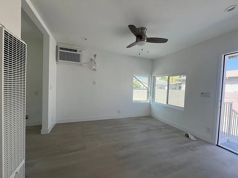 6614 Orchard Ave — Photo 7