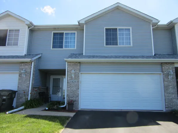 1825 Waters Edge Dr, Minooka, IL 60447