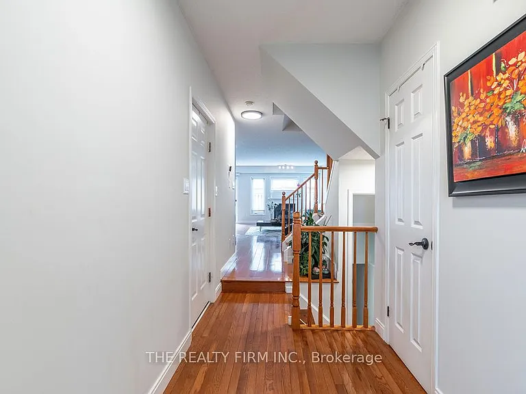 320 Ambleside Dr #30 — Photo 5