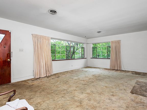 5th image of 1831 Abbott Ave