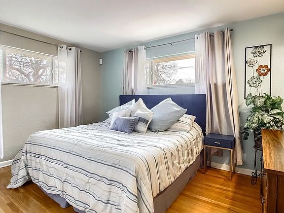 5th image of 1000 Kingston St