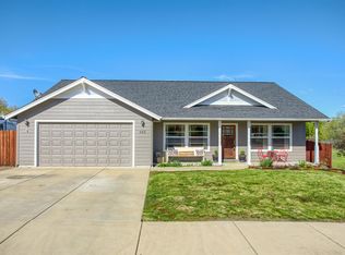 462 Sienna Hills Dr, Eagle Pt, OR 97524