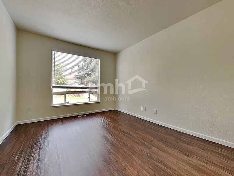 4960 S Malaya Way — Photo 13
