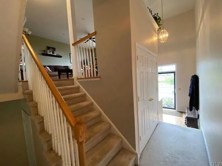 5607 Spring Ridge Dr W — Photo 24