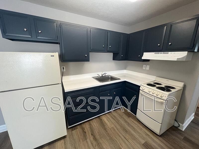 1st image of 2137 Saint Johns Pl Unit 2137