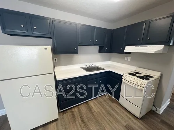 2137 Saint Johns Pl Unit 2137, Louisville, KY 40210