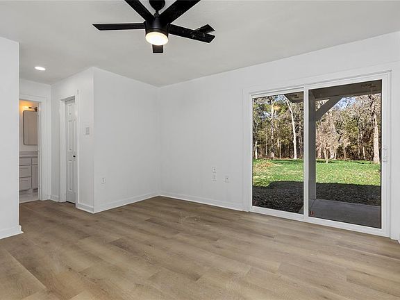 5th image of 7567 Dogwood Ln