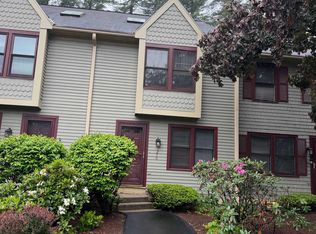 Hollis Crossing, Nashua, NH 03062
