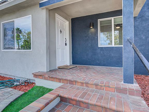 3rd image of 4080 Sequoia St