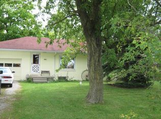 3289 S Genesee Rd, Burton, MI 48519