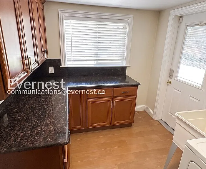 1111 Madera Ave — Photo 19