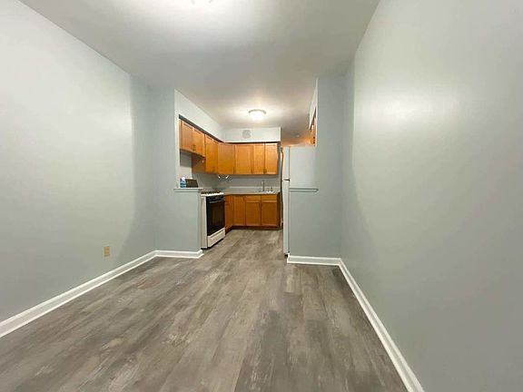 2nd image of 3402 Bronxwood Ave #1