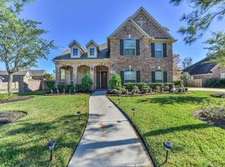 15703 White Summit Ct, Houston, TX 77044