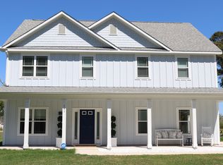 101 Kings Harbor Dr., Holly Ridge, NC 28445