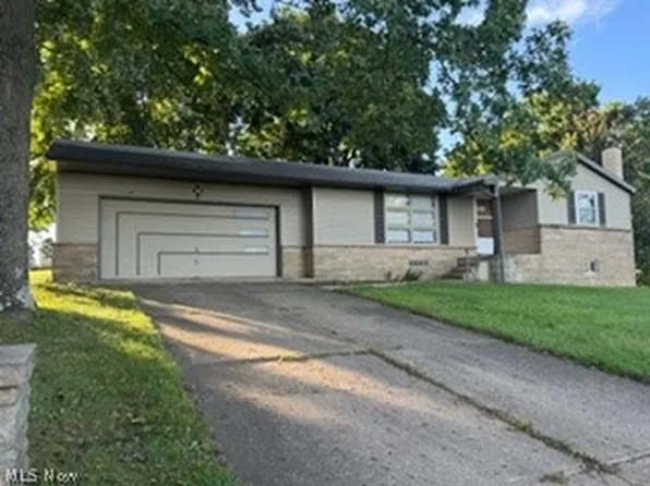 6991 State Route 39, Millersburg, OH 44654