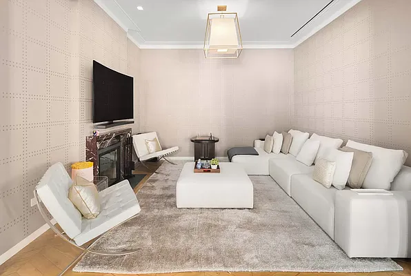 Rented by William J Farmer Inc | media 4