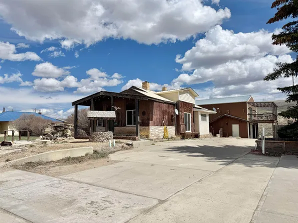 1404 Central Ave, Kemmerer, WY 83101