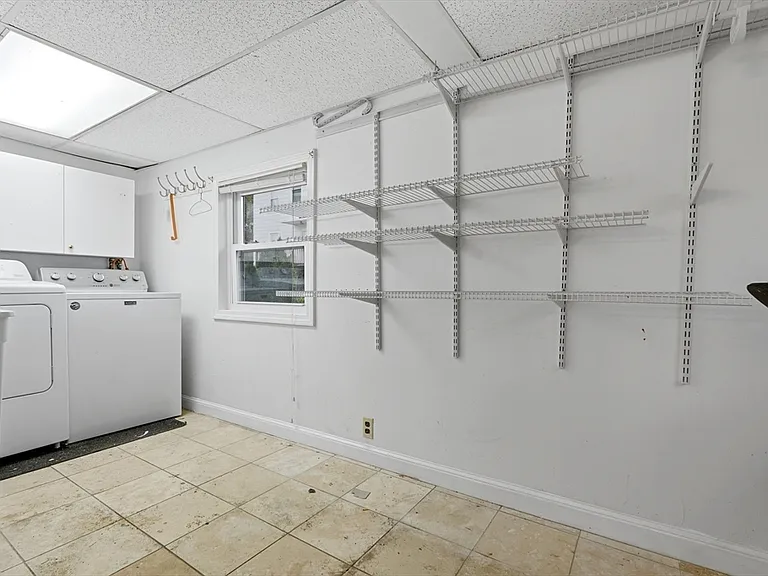 7 Pine St #2 — Photo 12