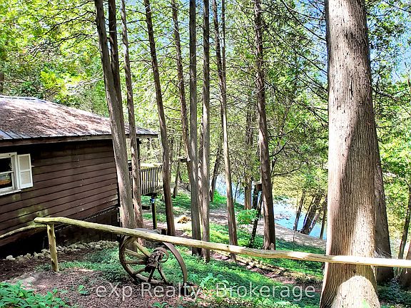3rd image of 159 Maple Hill Rd