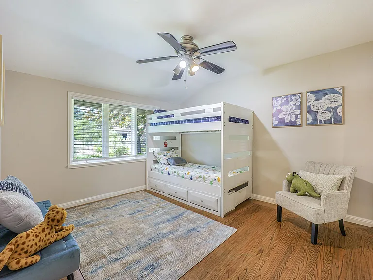 20317 Blauer Dr — Photo 19