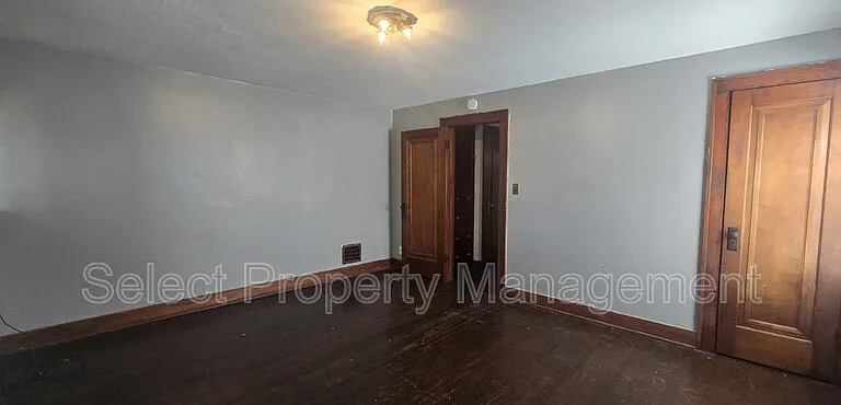 4111 S Calhoun St — Photo 15