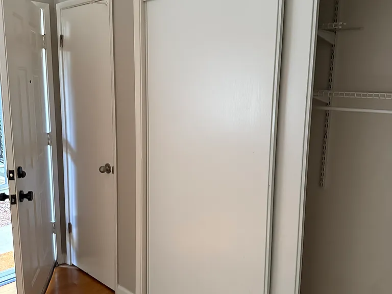 82 E 39th Ave #C — Photo 11