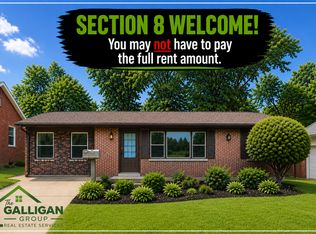 1655 Clover Ln, Florissant, MO 63031