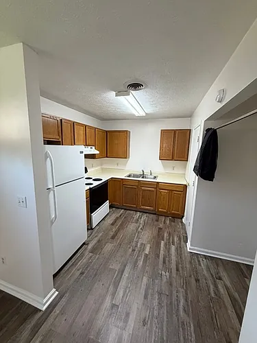 159-165 Anglea Cir Photo 1