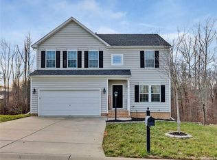 11518 Great Willow Dr, Moseley, VA 23120