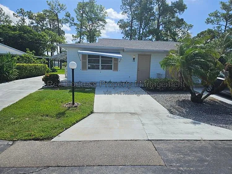 29 Pinewood Blvd
