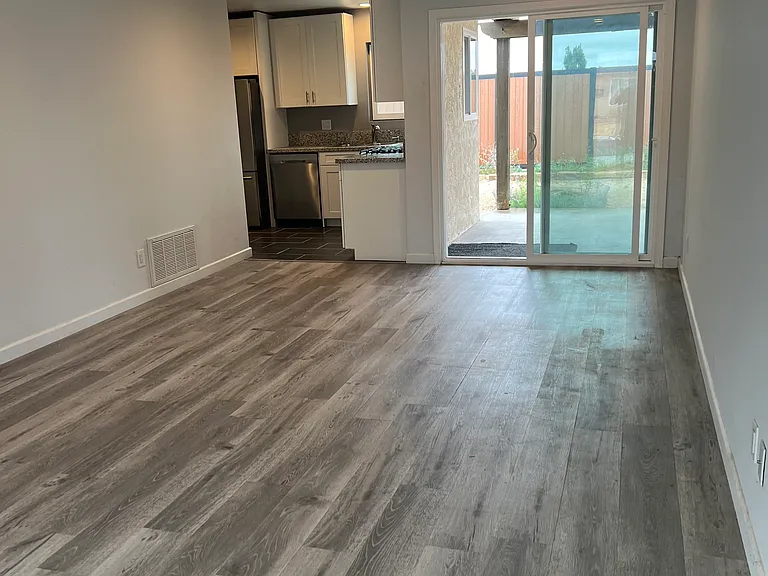4573 Sunrise Rdg — Photo 6
