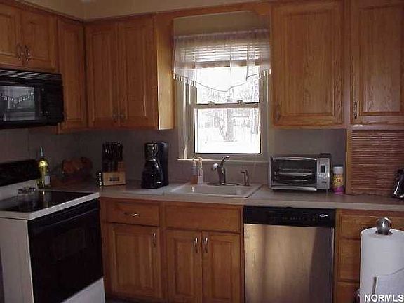 2nd image of 6923 Highland Dr