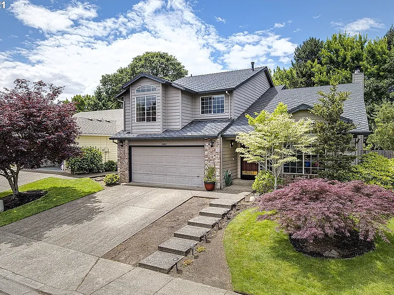 18012 NW Anastasia Dr — Photo 1