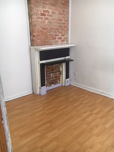 2nd image of 1235 Port St