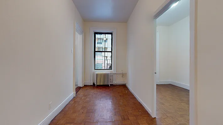 Rented by Bond New York | media 2