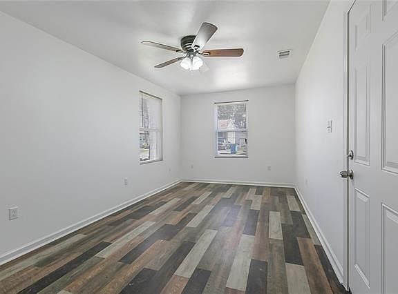 5th image of 2112 Chetta Dr