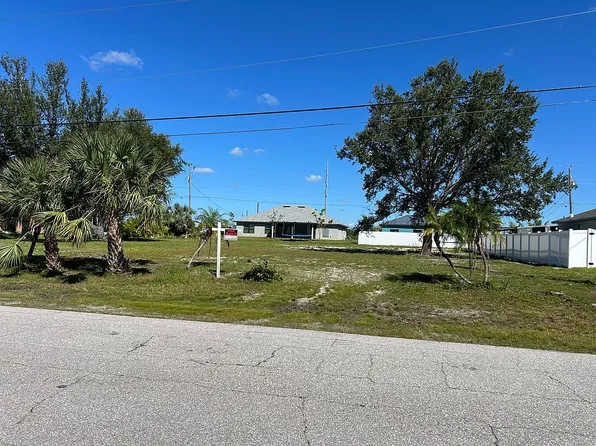 1625 NW 7th Ter, Cape Coral, FL 33993