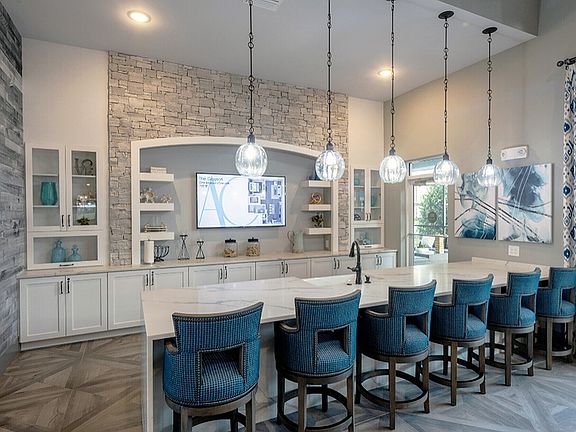 Cottonwood Clermont Clubroom