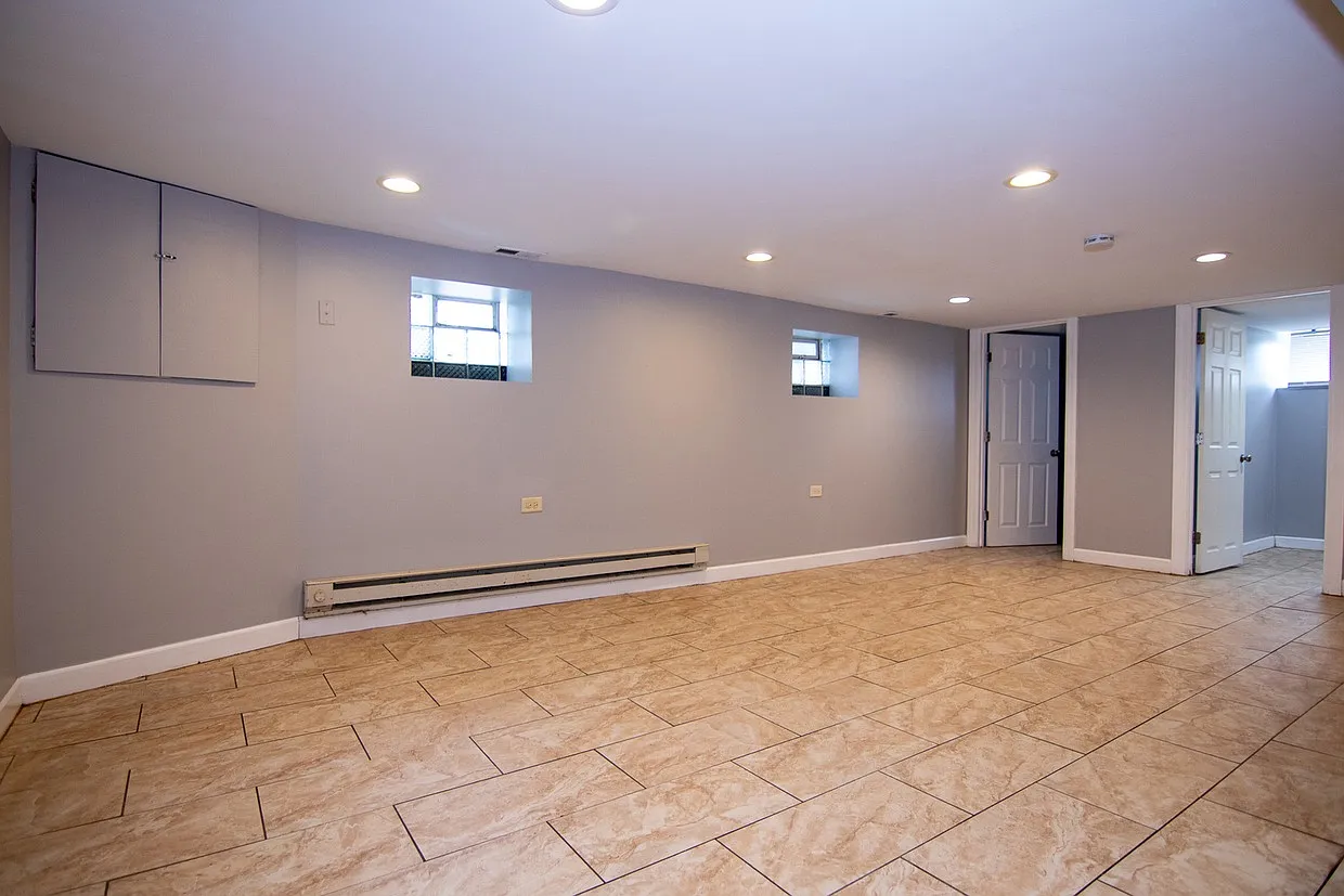 1 bed, $1,200 — Photo 4